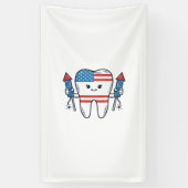 Patriottische Tand Mascotte Vuurwerk Vectorontwerp Spandoek (Verticaal)
