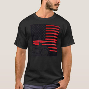 patriottische tractor op een boerderij-Amerikaans T-shirt