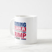 Patriottische Trump 2024 Koffiemok (Voorkant links)