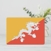 Patriottische uitnodigingen met Bhutan vlag (Staand voorkant)