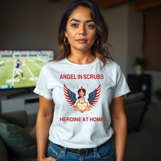 Patriottische Verpleegster Mama Angel – Ontwerp T-shirt
