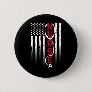 Patriottische verpleegster met vlag stethoscoop vo ronde button 5,7 cm