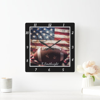Patriottische voetbalvlag vierkante klok