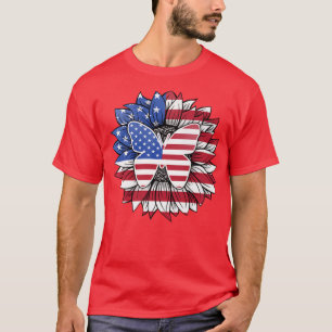 Patriottische zonnebloem met vlinder, VB, vierde v T-shirt