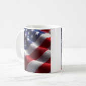 Patriottische zwaaien Amerikaanse vlag Coffee Mok (Voorkant links)
