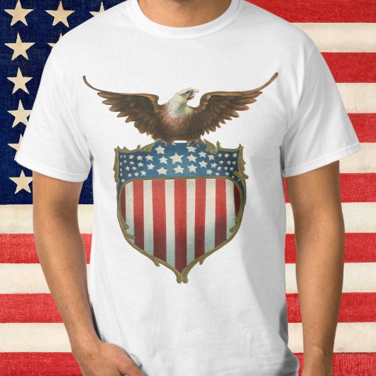  patriottisme, Proud Eagle over Amerikaanse vlag T-shirt