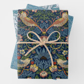 Patronen in een bloemenboom inpakpapier vel (In situ)