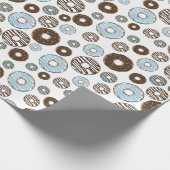 Patroon donuts, blauwe donuts, bruine donuts cadeaupapier (Hoek)