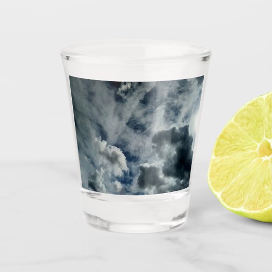 Patroon in de wolken shot glas (Voorkant)