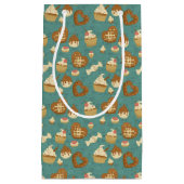 Patroon met cupcakes en snoepjes klein cadeauzakje (Voorkant)