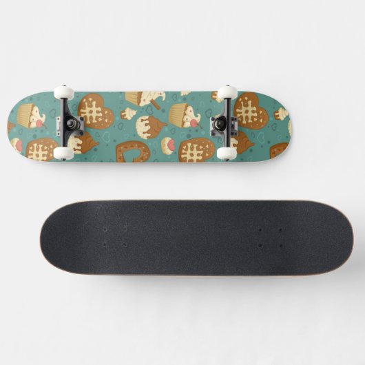 Patroon met cupcakes en snoepjes persoonlijk skateboard (Horizontaal)