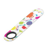 Patroon met gekleurde keukenspullen speed flessenopener (Voorkant Gekanteld)