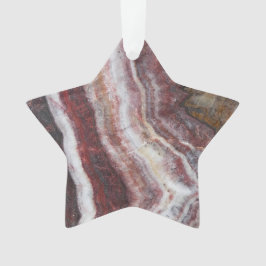 Patroon met rood gepantserd ornament