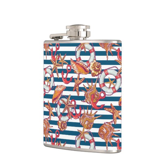 Patroon met steentjes en staarten heupfles (Links)