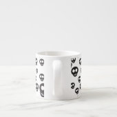 Patroon met zwarte schedels op wit espresso kop (Achterkant)