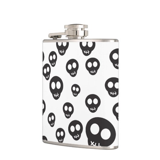 Patroon met zwarte schedels op wit heupfles (Links)