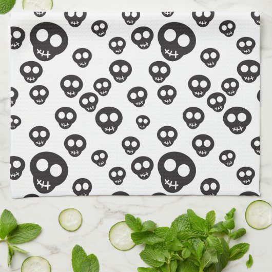 Patroon met zwarte schedels op wit theedoek (Gevouwen)