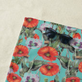 Patroon rood en Aqua Poppies op maat Strandlaken (In situ)