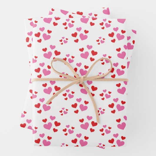 Patroon rood en roze harten inpakpapier vel (In situ)