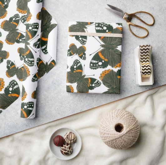 Patroon van atalanta vlinder cadeaupapier (Crafts)