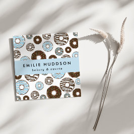Patroon van blauwe donuts, koekjeswinkel, gebak vierkante visitekaartje