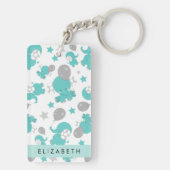 Patroon van blauwe olifanten, sterren, Jouw naam Sleutelhanger (achterkant)