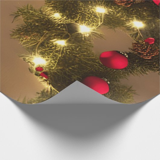 Patroon van de kerstboom met rode bogen cadeaupapier (Hoek)