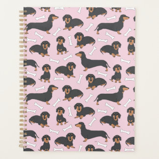 patroon van de variëteit dachshund in roze planner