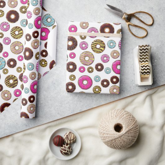 patroon van donuts, kleurrijke donuts, sproeten cadeaupapier (Crafts)