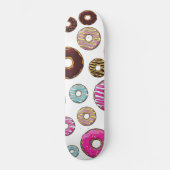 patroon van donuts, kleurrijke donuts, sproeten persoonlijk skateboard (Voorkant)