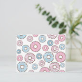 patroon van donuts, roze donuts, blauwe donuts briefkaart (Staand voorkant)
