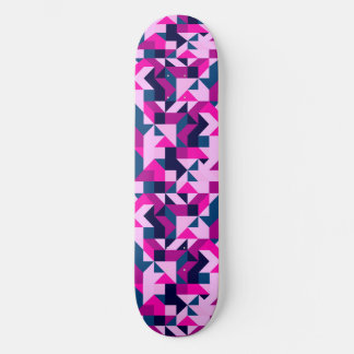 Patroon van driehoeken en vierkanten van geometris persoonlijk skateboard