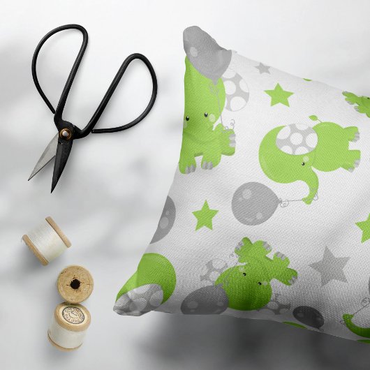 Patroon van groene olifanten, luifantennestelaars, accent kussen