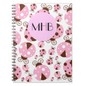 Patroon van ladybugs, roze ladybugs, monogram notitieboek (Voorkant)