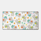 Patroon van lama's, schildlama's, alpaca's, bloeme bureaumat (Voorkant)