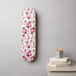 Patroon van luibugs, luidobbels, roze luidobbels persoonlijk skateboard
