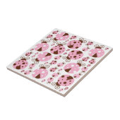 Patroon van luibugs, luidobbels, roze luidobbels tegeltje (Zijkant)