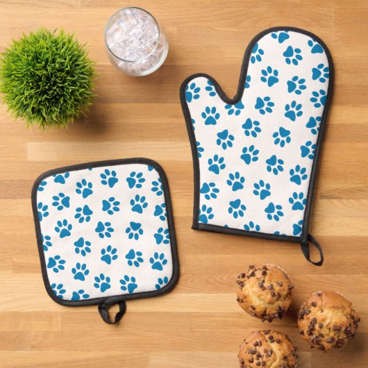 Patroon van poten, hondenpoten, blauwe poten ovenwant & pannenlap set (Top down)