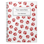 Patroon van poten, hondenpoten, kattenpoten, rode  notitieboek (Voorkant)