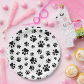 Patroon van poten, hondenpoten, zwart en wit papieren bordje (Feest)