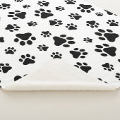 Patroon van poten, hondenpoten, zwart en wit sherpa deken (3/4)