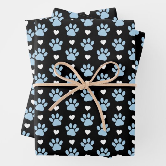 Patroon van poten, reuzenpoten, blauwe poten, witt inpakpapier vel (In situ)