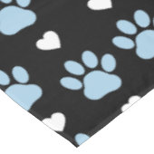 Patroon van poten, reuzenpoten, blauwe poten, witt tafelkleed (Gekanteld)