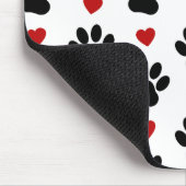 Patroon van poten, reuzenpoten, zwarte poten, rode muismat (Hoek)