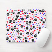 Patroon van poten, reuzenpoten, zwarte poten, rode muismat (Met muis)