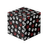 Patroon van poten, witte poten, rode poten, harten kubus (Achter hoekig)