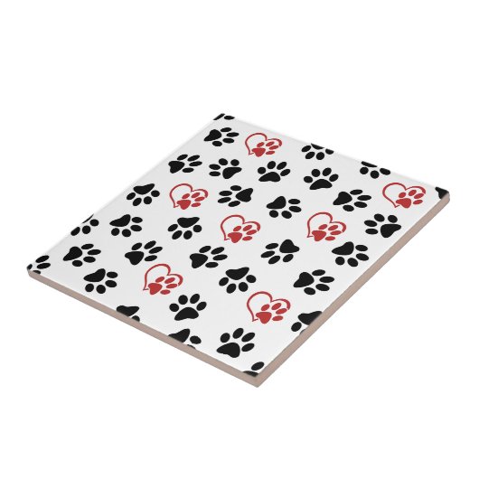 Patroon van poten, zwarte poten, rode poten, harte tegeltje (Zijkant)