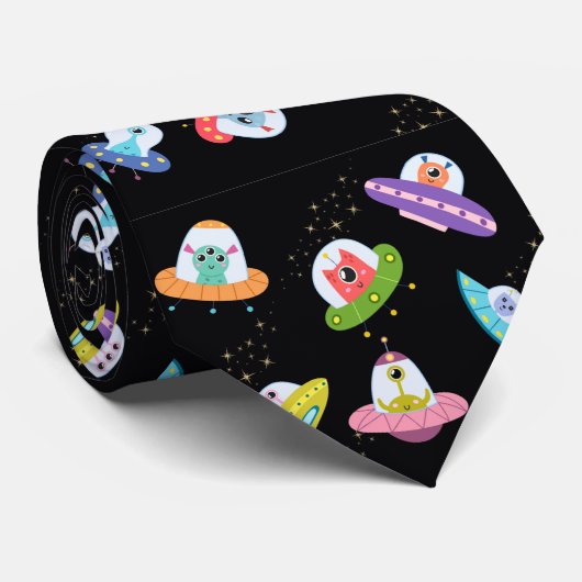 PATROON VAN UFO-SCHEPEN STROPDAS (Opgerold)