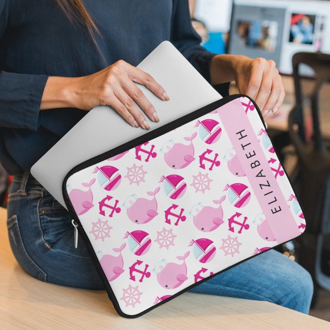 Patroon van walvissen, roze walvissen, Jouw naam Laptop Sleeve (Creator heeft geüpload)