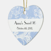 patroon van zwenkbrauwen, zwemblak, blauw, zoet 16 keramisch ornament (Links)